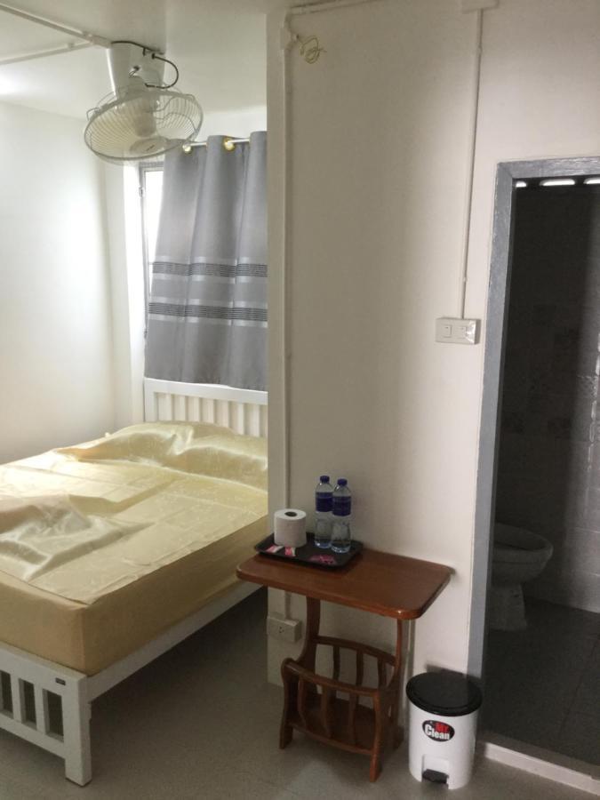 Siriwal Guesthouse Αγιουτάγια Εξωτερικό φωτογραφία